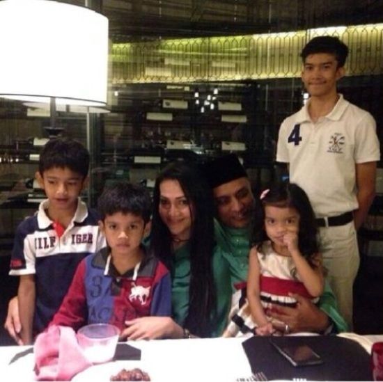 Lynn Alkhaired Nafi Mas Anizan Madunya